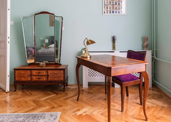 Apartmán Eclectic Luxury & Spacious 2br Ac In Center *