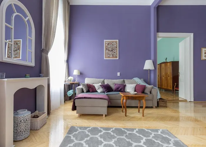 Eclectic Luxury & Spacious 2br Ac In Center Апартаменты Будапешт